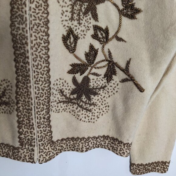 Vintage 1940s Hand Beaded Lambs Wool and Angora Cardigan Sweater - Picture 7 of 12
